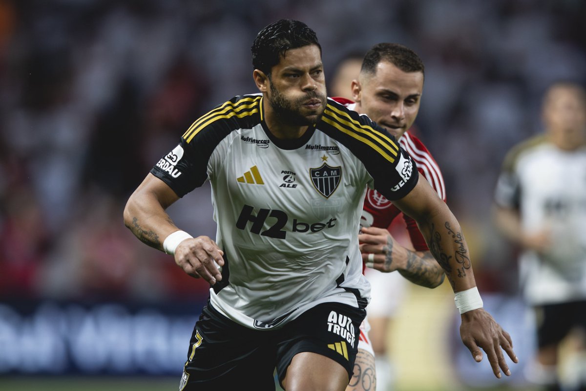 Hulk durante jogo do Atlético contra o Inter - (foto: Pedro Souza/Atlético)