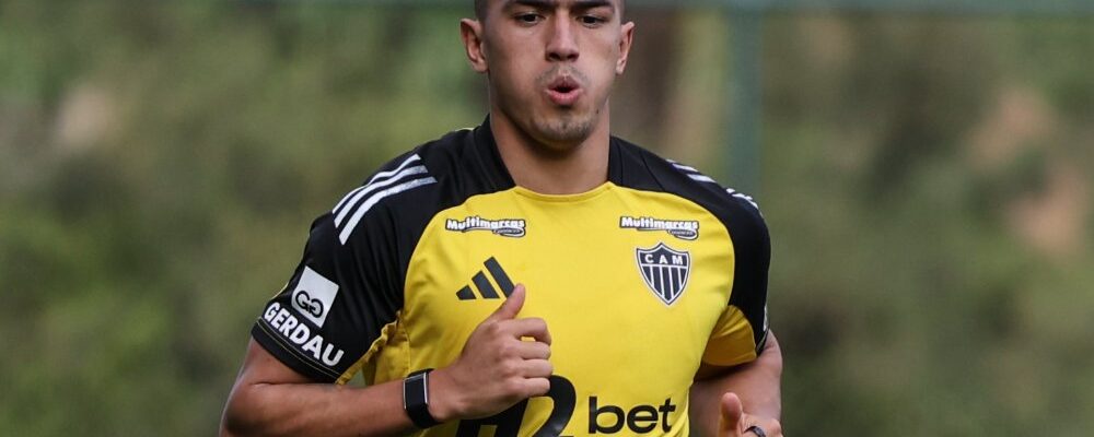 Atlético: Cuello avança em recuperação e inicia corridas