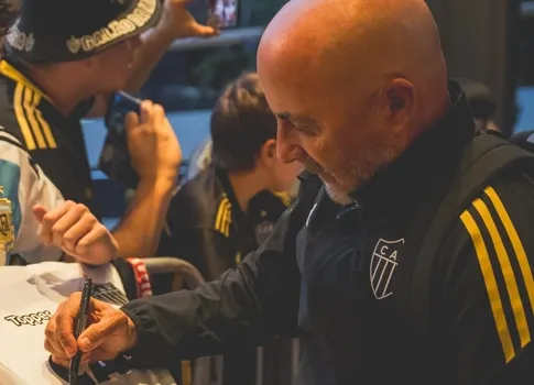 Atlético-MG de Sampaoli engrena boa sequência e chega confiante para final da Sul-Americana