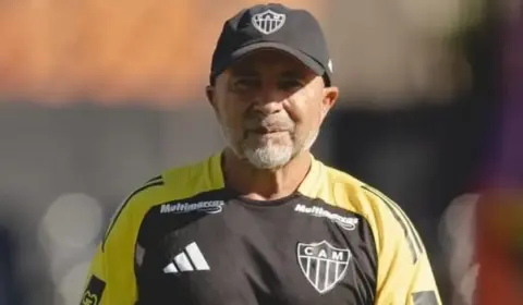 Atlético-MG encara o Fortaleza com mudanças no time titular