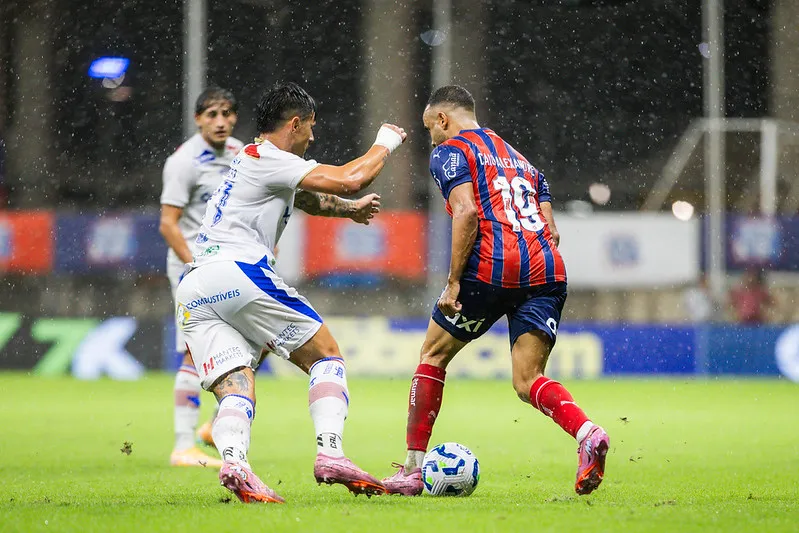 Fortaleza bate Bahia no Brasileirao 1