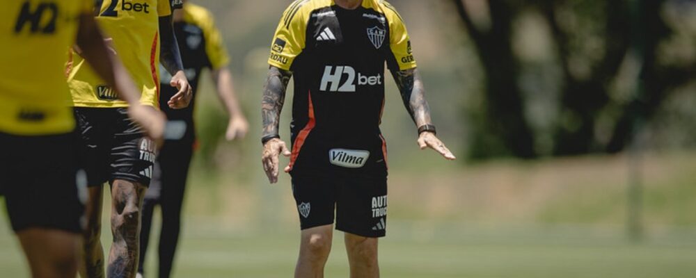 Atlético divulga lista de relacionados para duelo com Fortaleza