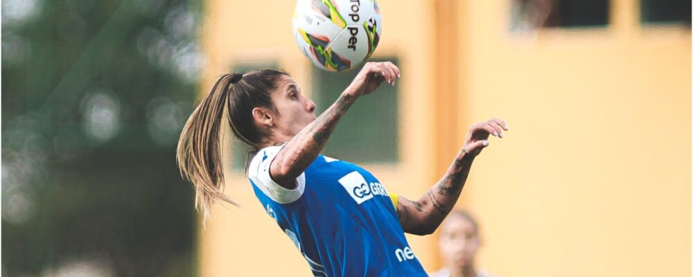 Capitã do Cruzeiro na conquista do Mineiro projeta próximo ano: ‘A gente vai com tudo’