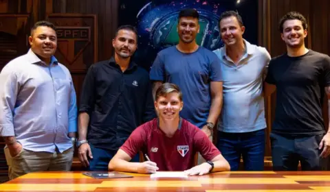 Casa Soccer e TSG renovam contrato com atacante Gustavo Santana, finalista do Sub-20