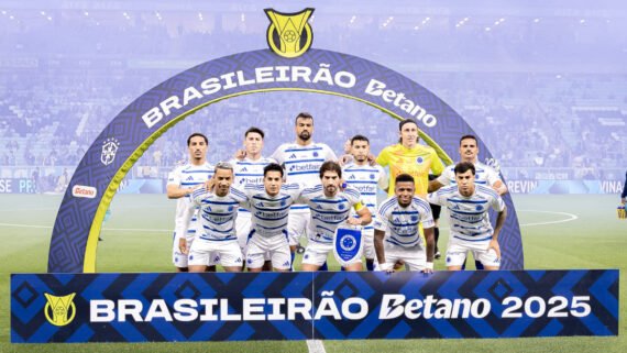 Terceiro colocado no Brasileiro, Cruzeiro chegou aos 63 pontos (foto: Lucas Bubols/Cruzeiro)