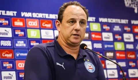 Ceni desabafa sobre arbitragem no Brasil: ‘VAR faz m… pra caramba’