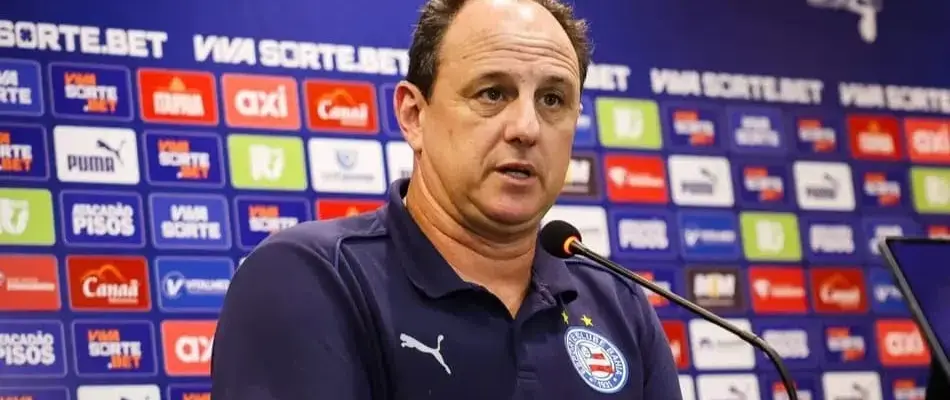 Ceni desabafa sobre arbitragem no Brasil: ‘VAR faz m… pra caramba’