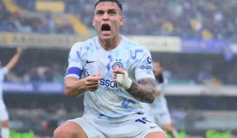 Cria do Corinthians atormenta, mas Inter de Milão vence o Verona no fim e encosta nos líderes