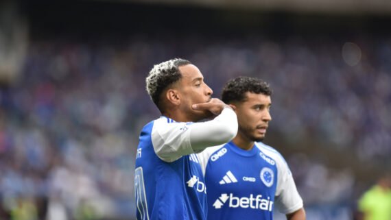 William, lateral-direito titular do Cruzeiro (foto: Ramon Lisboa/EM/D.A. Press)