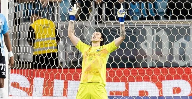 Cruzeiro celebra vitória e Cássio destaca foco em garantir presença no G-5