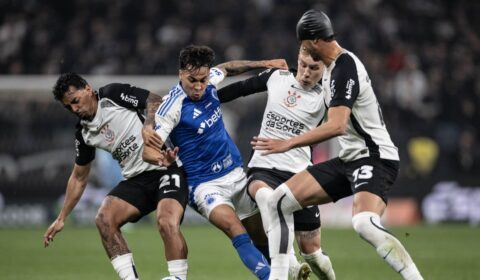 Cruzeiro defende tabu de 10 anos contra o Corinthians