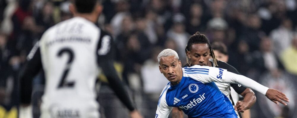 Cruzeiro x Corinthians: desfalques e prováveis escalações pelo Brasileiro