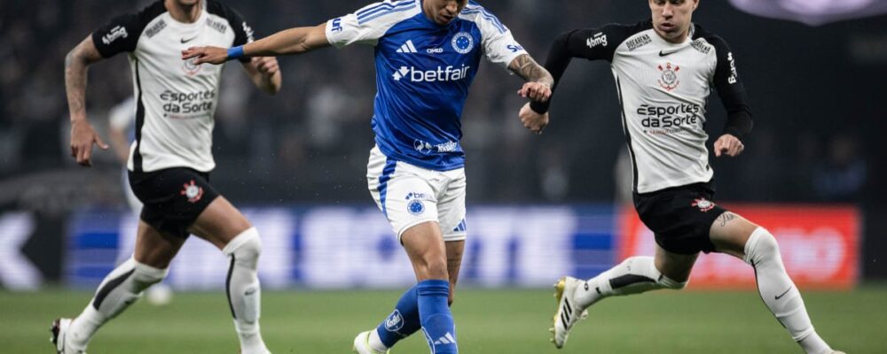 Cruzeiro x Corinthians: onde assistir ao vivo e escalações pelo Brasileiro