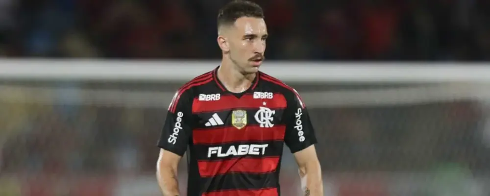 Danilo e Léo Ortiz disputam vaga no Flamengo na final da Libertadores