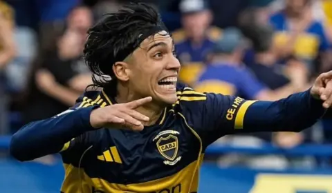 Destaque do Boca Juniors entra na mira do Flamengo, diz jornalista