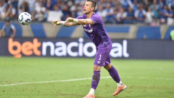 Fábio, goleiro do Fluminense (foto: Ramon Lisboa/EM D.A Press)