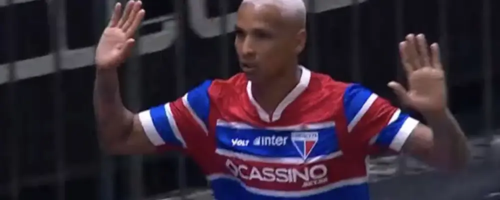 Deyverson faz 3, pede desculpas ao Atlético-MG e manda recado à esposa “Prometo ser fiel”