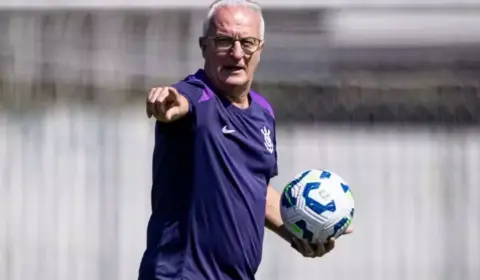 Dorival detona arbitragem em derrota do Corinthians: ‘Não tem critério’