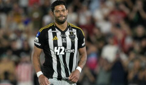 Ex-jogador do Atlético aponta erro de Hulk que custou título da Sul-Americana