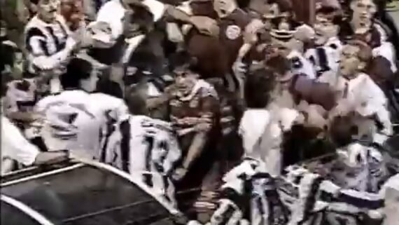 Briga generalizada (foto: Reprodução/YouTube)