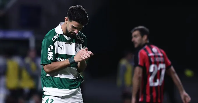 Flamengo e Palmeiras oscilam antes da Libertadores e deixam Brasileirão em aberto