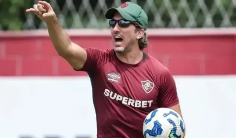 Fluminense fica perto da Libertadores após tropeço do Atlético-MG