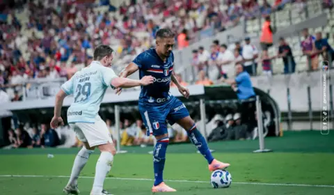 Fortaleza 2 x 2 Grêmio – Goleiros falham e são protagonistas no empate entre Tricolores