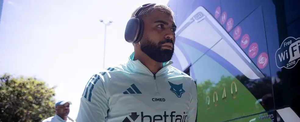 Gabigol celebra temporada e promete conversa por mais espaço no Cruzeiro