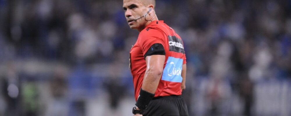 Gabigol e Sinisterra participam de golaço anulado em Cruzeiro x Corinthians; veja