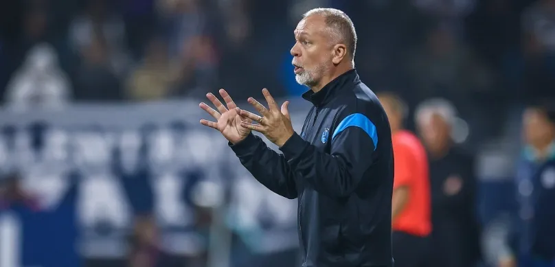 Grêmio vê Libertadores ficar distante e Mano projeta reta final