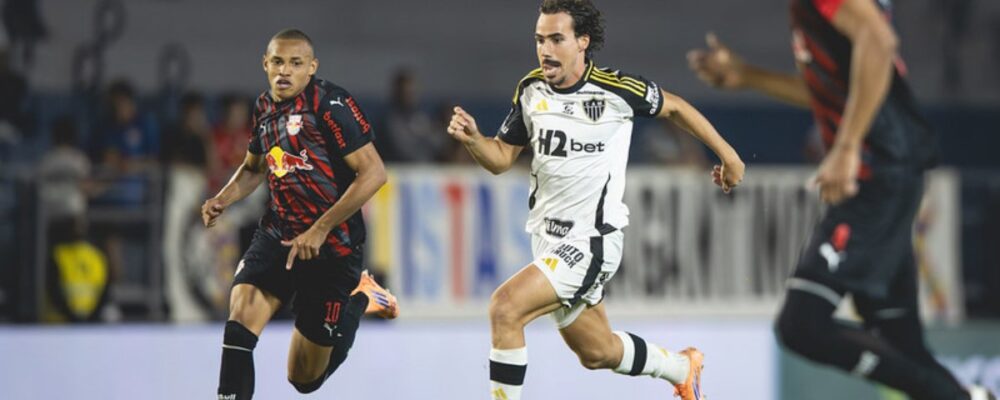 Igor Gomes reage após ser expulso em jogo do Atlético: ‘Já pedi desculpas’