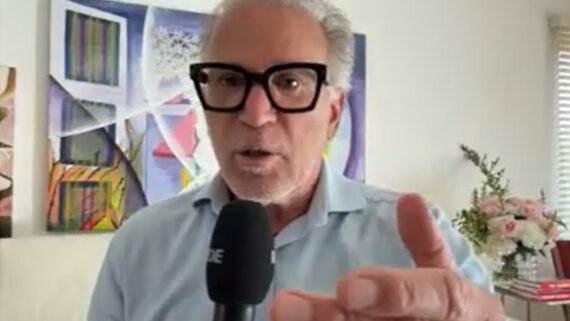 Jaeci Carvalho trouxe informações do Cruzeiro em seu canal no YouTube (foto: Reprodução/YouTube)