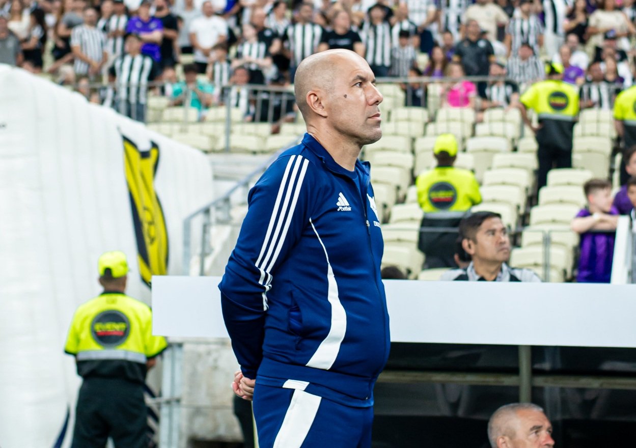 Leonardo Jardim, treinador do Cruzeiro (foto: Samuel Andrade/Cruzeiro)