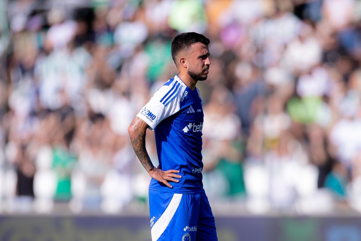 Matheus Henrique, meio-campista do Cruzeiro (foto: Lucas Bubols/Cruzeiro)