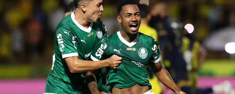 Jornal espanhol destaca boa fase de Allan e exalta meia do Palmeiras