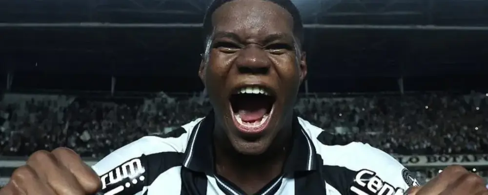 Kadir ganha moral com Ancelotti no Botafogo: ‘Aproveitou a oportunidade’