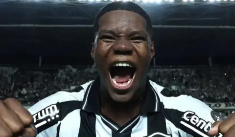 Kadir ganha moral com Ancelotti no Botafogo: ‘Aproveitou a oportunidade’