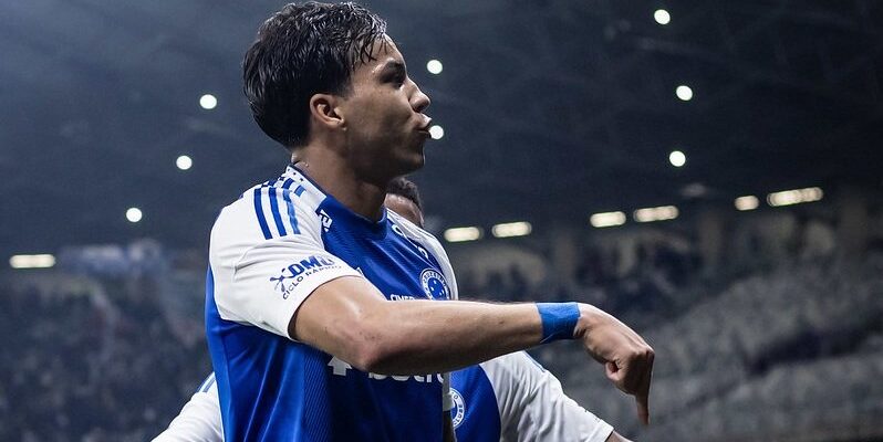 Kaio Jorge repete CR7 e vibra com gol do Cruzeiro: ‘Sou f***’