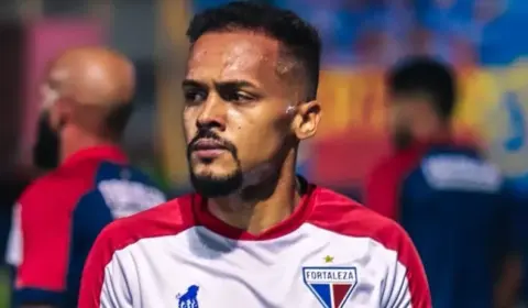 Lateral do Fortaleza passa por cirurgia e só volta a atuar em 2026