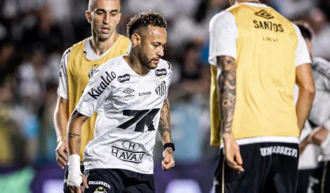 Lesão no menisco ameaça encerrar temporada de Neymar
