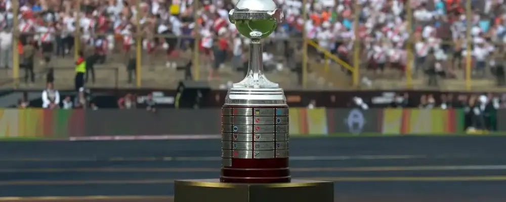 Libertadores: Presidente da Conmebol banca final em Lima