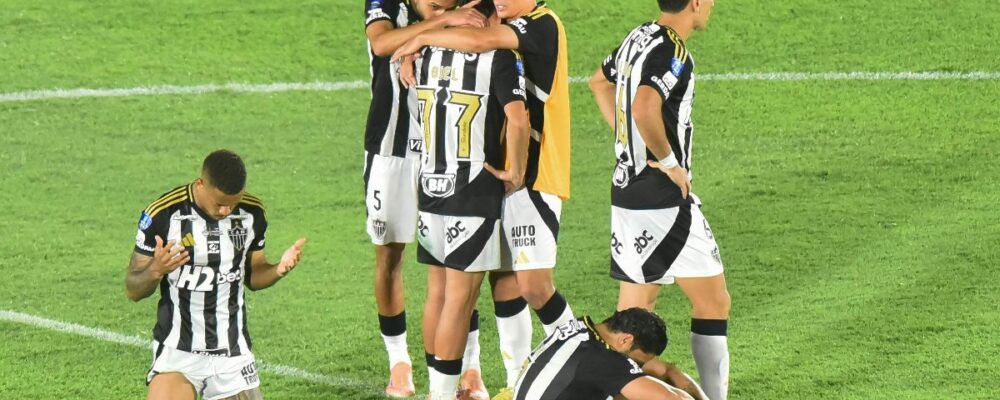 Lideranças do Atlético deixam de ser unânimes e são questionados por torcedores