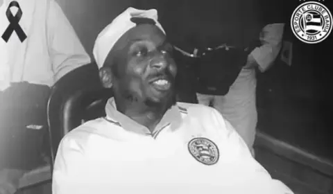 Luto! Clubes prestam homenagem a Jimmy Cliff, o “Rei do Reggae”