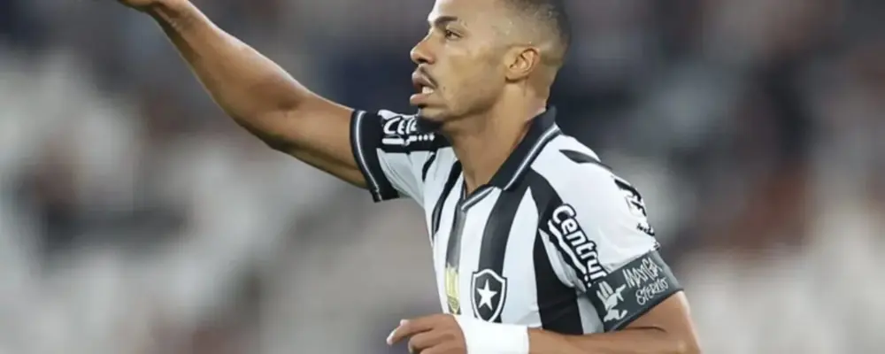 Marlon Freitas celebra vitória do Botafogo: ‘Tem que honrar a camisa’