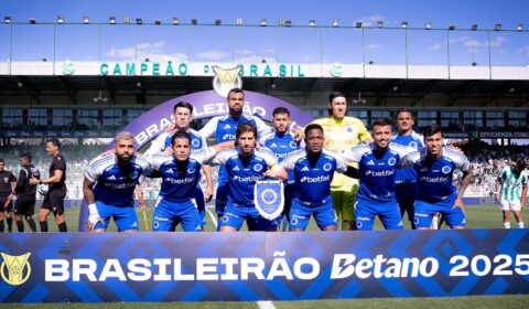 Meia do Cruzeiro vai na contramão de Jardim e vê título brasileiro em aberto