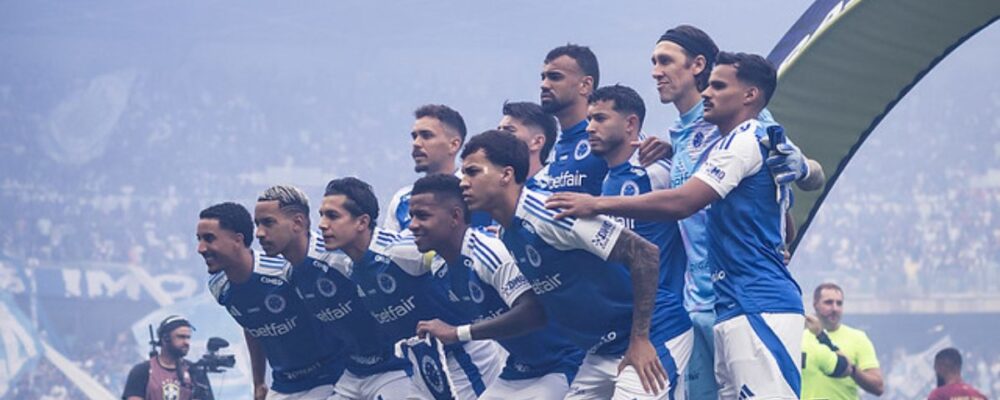 Meia sofre lesão e será desfalque do Cruzeiro contra o Juventude