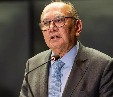 Ministro Gilmar Mendes exalta vitória do Santos e destaca ‘sacrifício’ de Neymar