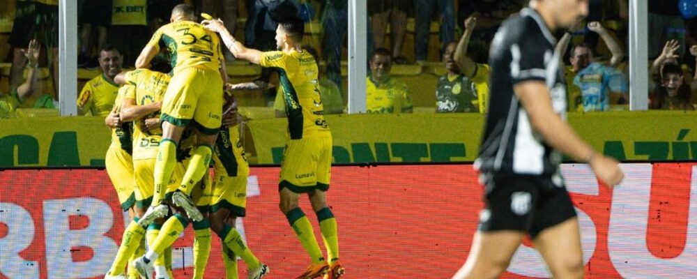 Mirassol atropela Ceará e se aproxima de vaga na fase de grupos da Libertadores