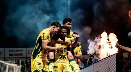 Mirassol celebra renovação de jogador após ano marcante