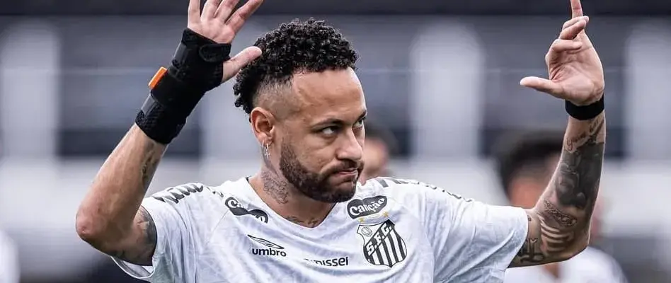 Neymar fica fora e Ancelotti avisa: ‘Preciso de atletas top fisicamente’